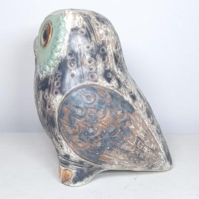 LOT 142: Lladro Little Eagle Owl Figurine