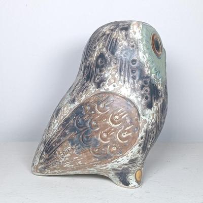 LOT 142: Lladro Little Eagle Owl Figurine