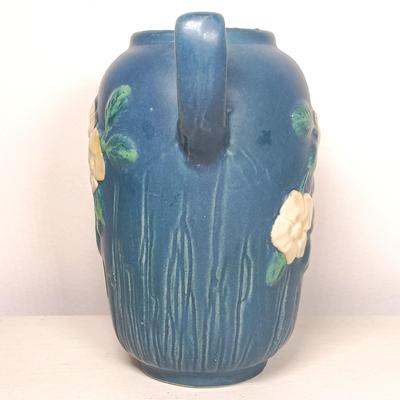 LOT 144: Roseville Pottery Wild White Rose Two-Handled Vase