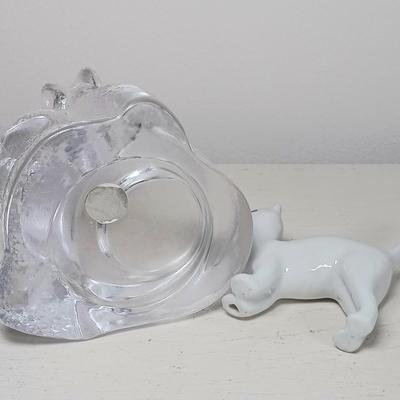 LOT 148: Signed Claude C. Breton Cat Painting, Wood Fishing Cat, PartyLite Kitten Candleholder & More