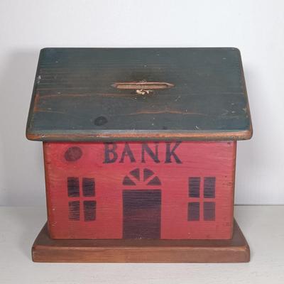 LOT 149: Collection of Country Primitive Wooden Art