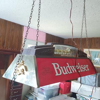 LOT 151: Budweiser Cyldesdale Team Pool Table Sign / Light