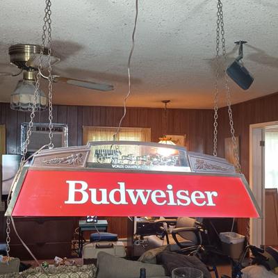 LOT 151: Budweiser Cyldesdale Team Pool Table Sign / Light