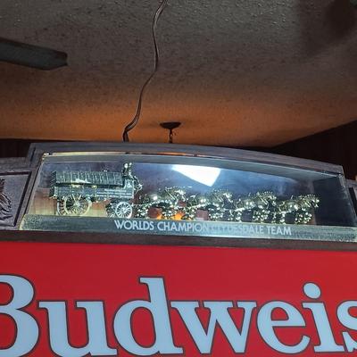 LOT 151: Budweiser Cyldesdale Team Pool Table Sign / Light