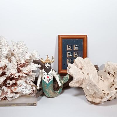 LOT 162: Pacific Creations Miniature Framed New Zealand Shells with Coral & Merman Ornament