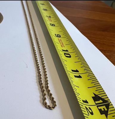 14k Gold Necklace w Pendant - 7.43 Grams