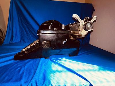 ANTIQUE 1920’S REMINGTON NOISELESS MODEL #6 TYPEWRITER