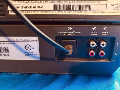 BOSE ACOUSTIC WAVE MUSIC SYSTEM MODEL CD–3000 WITH MULTI DISC CHANGER AND PEDESTAL MODEL PD-2