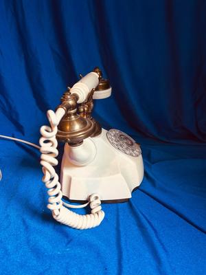 NEW YORK TELEPHONE COMPANY ROTARY DIAL PHONE