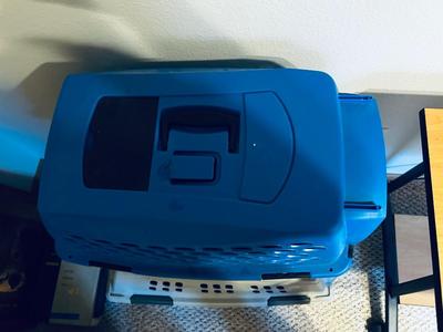 PET CARRIERS SMALL AND MEDIUM PET CARRIERS
