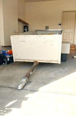 PULL TRAILER WITH TITLE AND HITCH