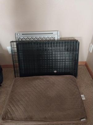 PET WIRE CAGE AND PADDING AND SAFETY GATE