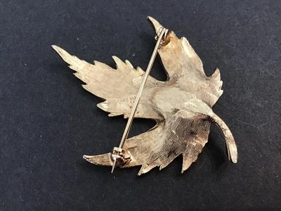 Vintage Avon Brooch