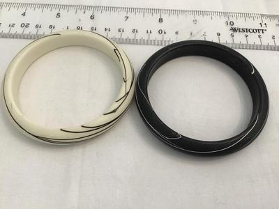 Vintage Bangles Set of 2