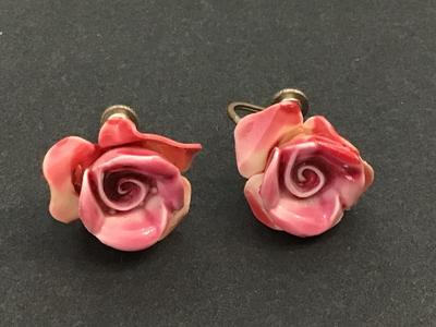 Vintage Rose Screw Back Earrings