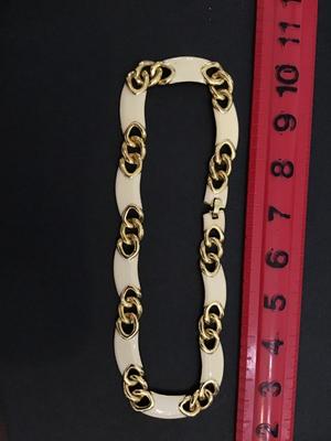 Oatmeal Enamel and Gold Tone Link Necklace