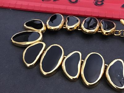 Beautiful Stylish Gold Tone With Black Scatter Enamel Type