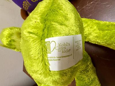 Grinch Who Stole Christmas Plush Dr Seuss 18" Green 2010 & Sleigh Ride with Grinch & Max the dog