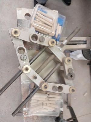 DOWELING JIG