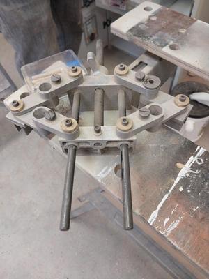 DOWELING JIG