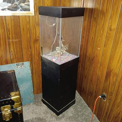 LOT 273: Vertical 10-Gallon Fish Tank with Accessories