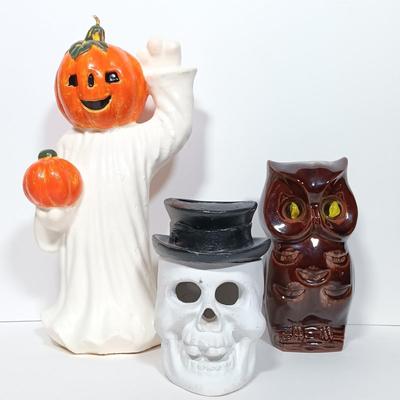 LOT 275: Vintage Marble-Eyed Owl, Pottery Skull & Pumpkin Ghost Candle