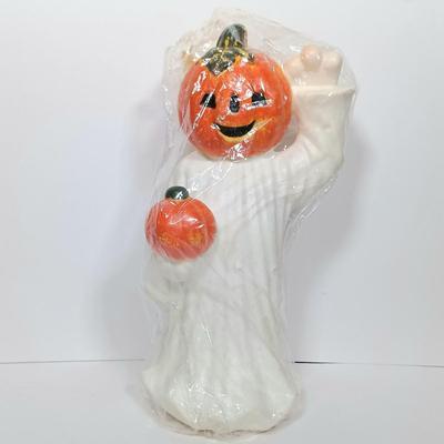 LOT 276: Vintage Inarco Marble-Eyed Cat Figurine, 'Little Dumpling' Pottery Jack-O-Lantern & Pumpkin Ghost Candle