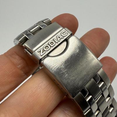 Zodiac Desert Falcon ZO4500 Men’s Watch (ST-HS)
