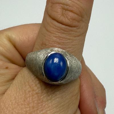 14K White Gold Ring with Star Sapphire-Style Stone (ST-HS)