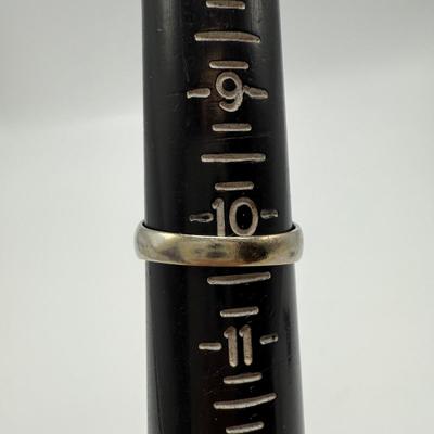 14K White Gold Ring with Star Sapphire-Style Stone (ST-HS)