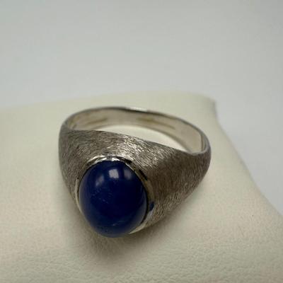 14K White Gold Ring with Star Sapphire-Style Stone (ST-HS)