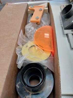 DELTA CONTRACTOR TABLE SAW WITH ANGLE EASE ADAPTER
