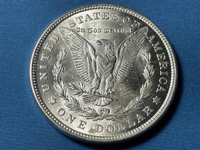 1921-P UNCIRCULATED CONDITION MORGAN SILVER DOLLAR (COIN #33).