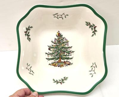 Lot #30 Spode Christmas Tree Salad/Serving Bowl