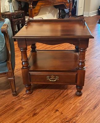 VICTORIAN STYLE ARMCHAIR AND YOUNG REPUBLIC SOLID MAPLE SIDE TABLE