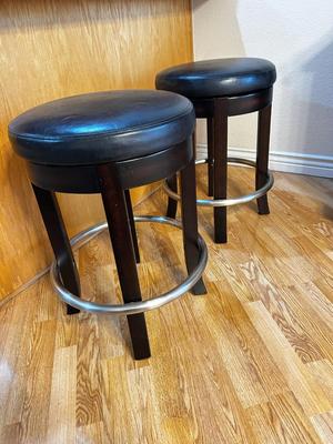 2 SWIVEL LEATHER LIKE SEAT BAR STOOLS