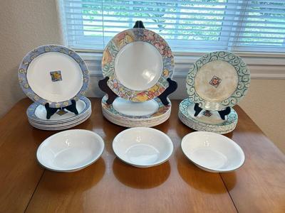 CORELLE DINNERWARE WITH SEVERAL PATTERNS