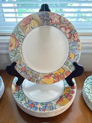 CORELLE DINNERWARE WITH SEVERAL PATTERNS