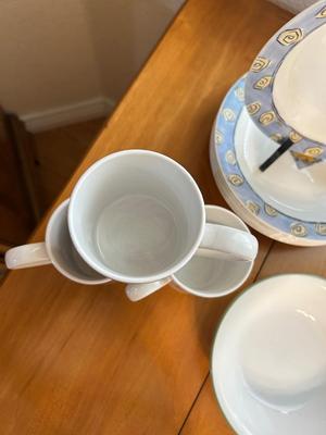 CORELLE DINNERWARE WITH SEVERAL PATTERNS