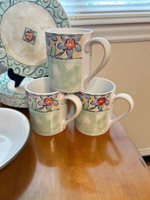CORELLE DINNERWARE WITH SEVERAL PATTERNS