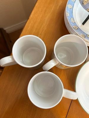 CORELLE DINNERWARE WITH SEVERAL PATTERNS