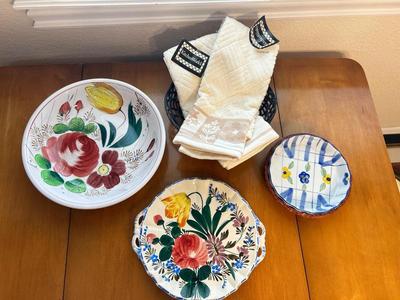 LOVELY FLORAL PRINT SERVING DISHES AND DISH TOWELS