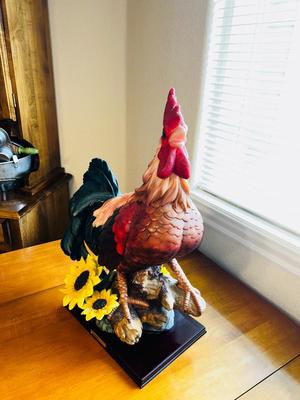 LIFE SIZE COLORFUL ROOSTER, THE LEONARDO COLLECTION