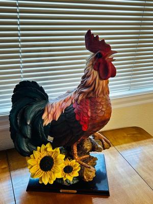 LIFE SIZE COLORFUL ROOSTER, THE LEONARDO COLLECTION