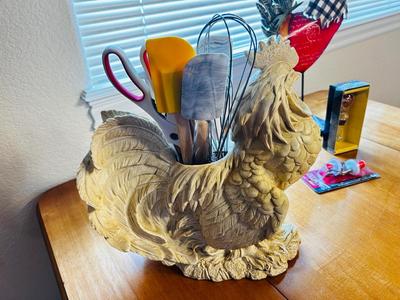 ROOSTER UTENSIL HOLDER AND FREE STANDING ROOSTER DECOR PLUS MORE