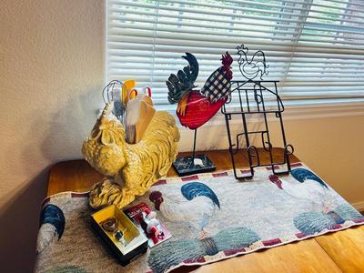 ROOSTER UTENSIL HOLDER AND FREE STANDING ROOSTER DECOR PLUS MORE