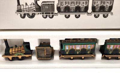 Lot #35 Dept. 56 Village Accessory - "The Flying Scot" Train set - 1992