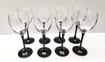 Lot #36 Set of 8 Wine Glasses