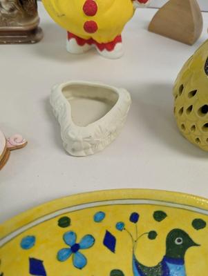 Home Decor Pottery Ceramic & Wood Figures