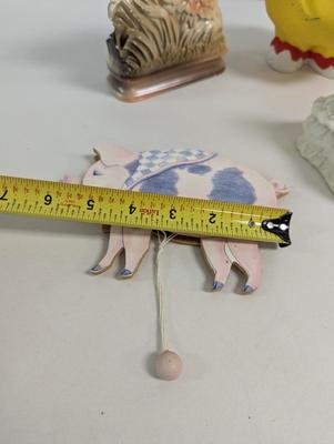 Home Decor Pottery Ceramic & Wood Figures